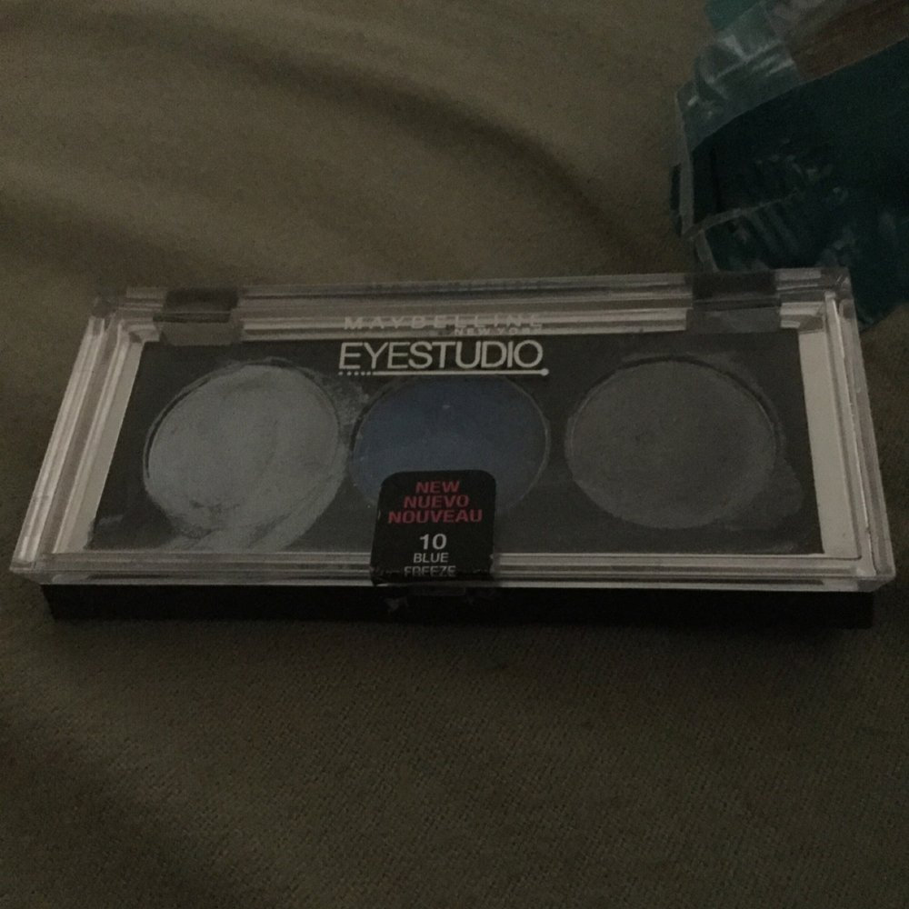 Maybelline Eye Studio Color Satin Cream Shadow Trio
