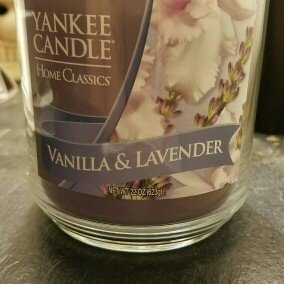 Photo of Yankee Candle Lavender Vanilla Large Classic Candle Jar uploaded by Mia W.