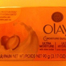 Photo of Olay Outlast Ultra Moisture Shea Butter Beauty Bar uploaded by Carole M.