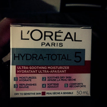 Photo of L’Oréal Paris Hydra-Total 5 Ultra-Soothing Ritual uploaded by Stephanie N.