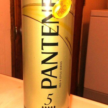 Photo of Pantene Pro-V Extra Strong Hold Hairspray uploaded by Billie V.