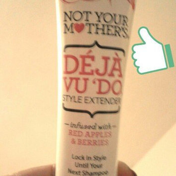 Photo of Not Your Mother’s® Déjà vu ‘Do™ Style Extending Hair Primer uploaded by mayela r.