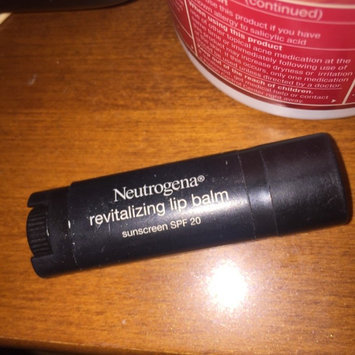 Photo of Neutrogena® Revitalizing Lip Balm SPF 20 uploaded by Vanessa N.