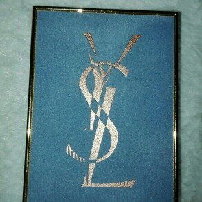 Photo of Yves Saint Laurent Couture Eye Shadow Palette uploaded by Miriam