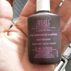 Photo of Ardell LashTite Individual Eyelash Adhesive 22ml/0.75oz -Clear uploaded by 16852johanna r.