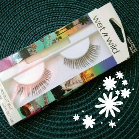Photo of wet n wild Shredding the Fringe False Lashes uploaded by Claudia D.