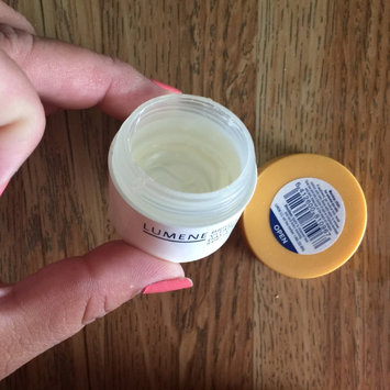 Photo of Lumene Vitamin C+ Pure Radiance Day Cream SPF 15 uploaded by Marisol G.