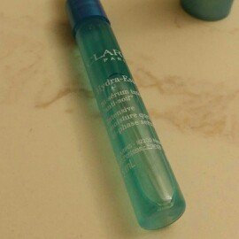 Photo of Clarins Hydra-Essentiel Bi-Phase Serum uploaded by Yessi T.