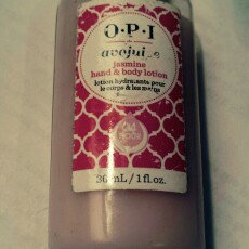 Photo of OPI Avojuice Skin Quenchers, Jasmine, 8.5 fl oz uploaded by chrissy b.