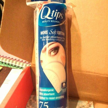 Photo of Q-tips Beauty Cotton Rounds uploaded by Jessica B.
