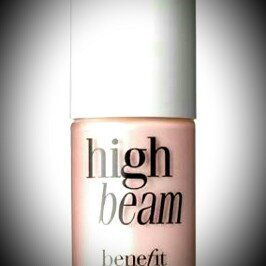 Photo of Benefit Cosmetics Highlighter Hotshots uploaded by Jessica D.