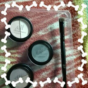 Photo of e.l.f. Eye Set Day to Night Smoky Eye Set uploaded by Astrid Verónica A.