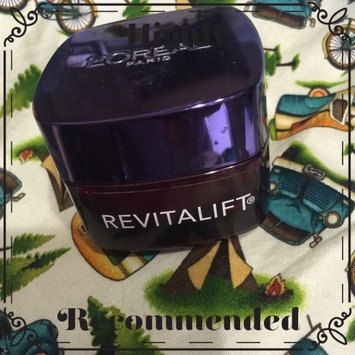 Photo of L'Oréal Paris RevitaLift Anti-Wrinkle + Firming Day Cream SPF 18 uploaded by Paula E.