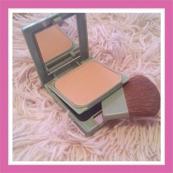 Photo of Clinique Almost Powder Makeup SPF 15 uploaded by Berina H.