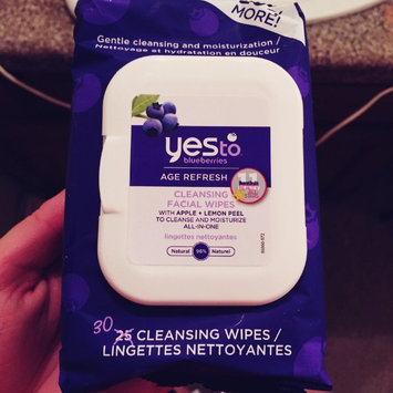 Photo of Yes To Blueberries Cleansing Facial Wipes uploaded by Adriana B.