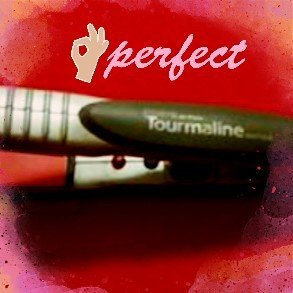 Photo of SEPHORA COLLECTION Tourmaline Flat Iron Black uploaded by Dalther R.