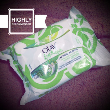 Photo of Olay Fresh Effects As Fresh As New Exfoliating Wet Cloths uploaded by Danielle S.