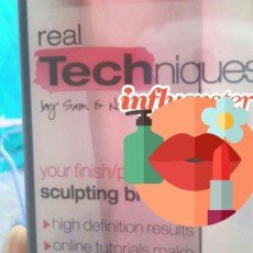 Photo of Head Real Techniques Sculpting Makeup Brush uploaded by Melissa S.