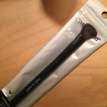 Photo of wet n wild Eyeshadow Brush uploaded by Sunny L.