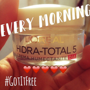 Photo of L’Oréal Paris Hydra-Total 5 Ultra-Soothing Ritual uploaded by ariela d.