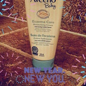 Photo of Aveeno® Baby® Eczema Care Moisturizing Cream uploaded by Selina d.