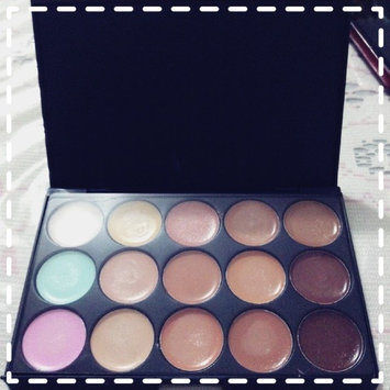Photo of Coastal Scents Eclipse Concealer Palette uploaded by María G.