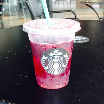 Photo of STARBUCKS® Refreshers™ Very Berry Hibiscus VIA® Ready Brew uploaded by Leslie R.
