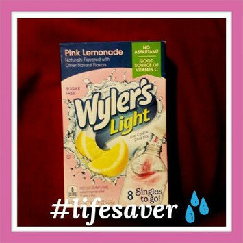 Photo of Wyler's Light Singles To Go Pink Lemonade Soft Drink Mix, 10ct uploaded by Karmen W.