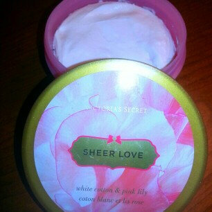 Photo of Victoria's Secret Sheer Love Deep Softening Body Butter uploaded by Sumaiya A.