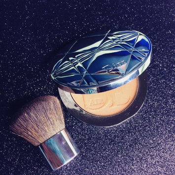 Photo of Dior Diorskin Nude Air Tan Healthy Glow Sun Powder uploaded by Carolina Z.