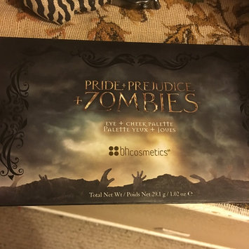 Photo of BH Cosmetics Pride + Prejudice + Zombies - Eye + Cheek Palette uploaded by Estefani L.