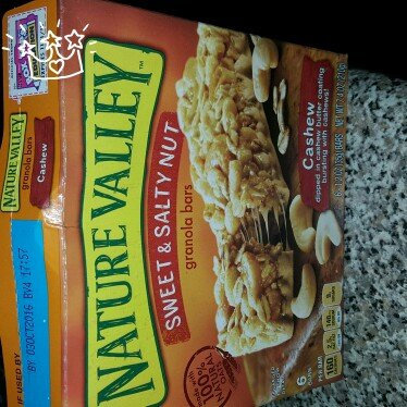 Nature Valley™ Cashew Sweet & Salty Granola Bars