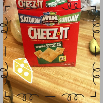 Photo of Cheez-It® Sunshine Baked Snack Crackers White Cheddar uploaded by Elizabeth F.