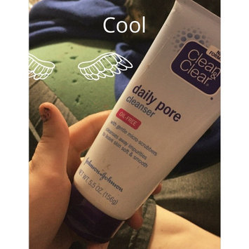 Photo of Clean & Clear® Oil-Free Daily Pore Cleanser uploaded by Kylee L.