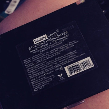 Photo of Beauty Treats Concealer Palette uploaded by Shy-lynn J.