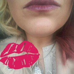 Photo of L.A. Colors Moisture Lipstick uploaded by Bobbi W.