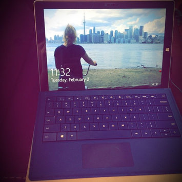 Photo of Microsoft Corp. Microsoft Surface Pro 3 Intel Core i7 Bundle +1 year Microsoft Office 365 Personal uploaded by Joanny R.