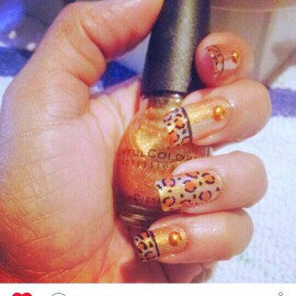 Photo of Bundle Monster 5 Nail Art Manicure Wheels W 3D Designs Glitters Rhinestones Beads uploaded by Tiffany o.