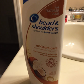 Photo of Head & Shoulders Moisture Care with Vitamin E Rich Almond Oil and Coconut Essence uploaded by Samani H.