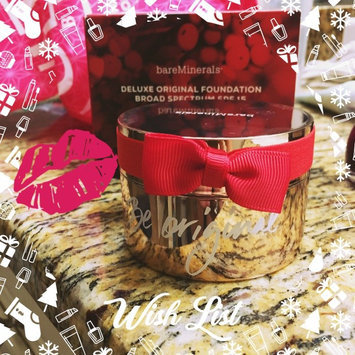Photo of bareMinerals Deluxe Original Foundation Collector's Edition uploaded by Carolyn H.