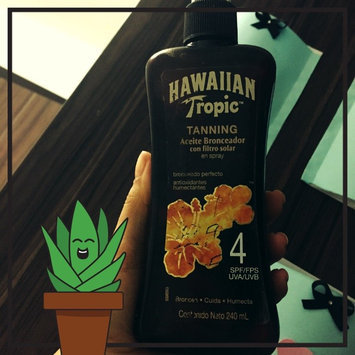 Photo of Hawaiian Tropic® Protective Dry Oil SPF 15 Sunscreen uploaded by Diana O.