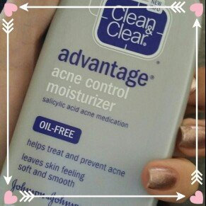 Photo of Clean & Clear® Advantage® Acne Control Moisturizer uploaded by cynthia p.
