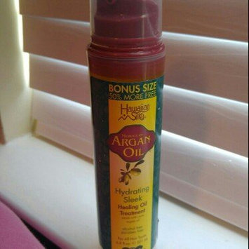 Photo of Hawaiian Silky Hydrating Sleek Healing Oil Treatment uploaded by Sherol J.