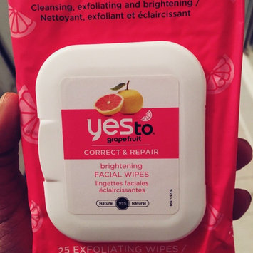 Photo of Yes To Grapefruit Facial Wipes Correct & Repair Towelettes uploaded by Jasmine F.
