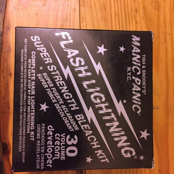 Photo of Manic Panic Flash Lightning® Bleach Kit - 30 Volume Cream Developer uploaded by Christain S.