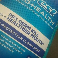 Photo of Crest Pro-health Multi-protection Mouthwash uploaded by Sara H.