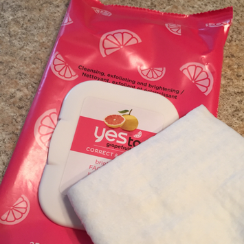 Photo of Yes To Grapefruit Facial Wipes Correct & Repair Towelettes uploaded by Emily B.
