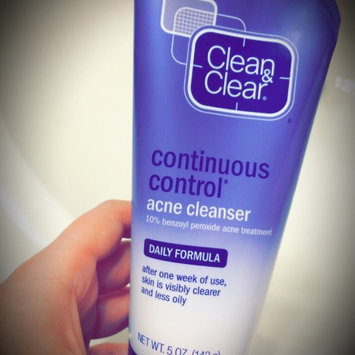 Photo of Clean & Clear® Continuous Control® Acne Cleanser uploaded by Yana H.