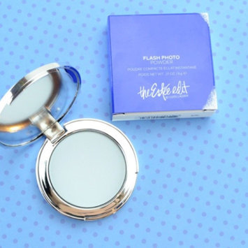 Photo of The Estée Edit by Estée Lauder Flash Photo Powder 0.21 oz uploaded by Eva K.