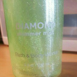 Photo of Bath & Body Works Signature Collection BEAUTIFUL DAY Diamond Shimmer Mist uploaded by Briar D.